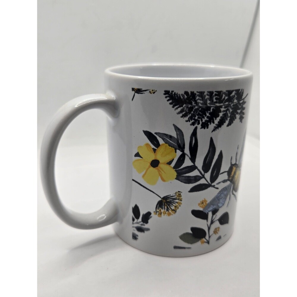 Vintage Royal Norfolk Bees & Flowers Coffee Mug - Picture 5 of 9